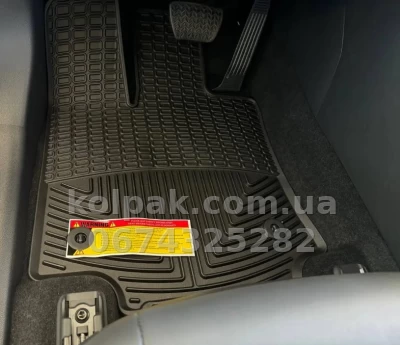 Floor mats for Toyota RAV4 2019-/Venza 2021- front, black Weathertech W524 Floor mats for Toyota RAV4 2019-/Venza 2021- front, black Weathertech W524 β photo 3