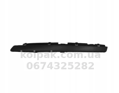 Правий молдинг переднього бампера Volkswagen Golf 5 Variant 2007-2009, AVTM, 1K0853964, 189544924 Правий молдинг переднього бампера Volkswagen Golf 5 Variant 2007-2009, AVTM, 1K0853964, 189544924