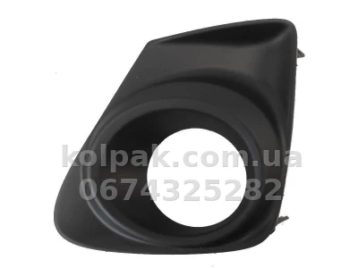 Ліва решітка бампера Toyota Corolla 2010-2013, з отвором для протитуманної фари, AVTM, 8148212130, 7015 913