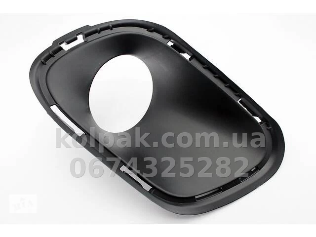 Kratka zderzaka prawa Jeep Cherokee 2013-2018, AVTM, 68203224AA, 183805916 Kratka zderzaka prawa Jeep Cherokee 2013-2018, AVTM, 68203224AA, 183805916 — zdjęcie 1