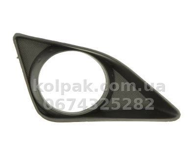 Права решітка бампера Toyota Corolla 2007-2009, з отвором для протитуманної фари, AVTM, 8148102110, 7015 998