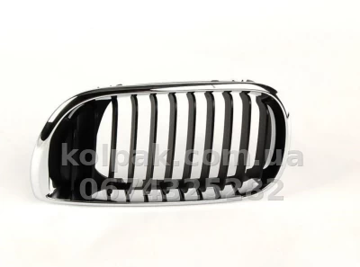 Решітка радіатора BMW 3-Series E46 2001-2005, у капоті, ліва чорна, ребра чорні, ABS-пластик, AVTM, 181401911