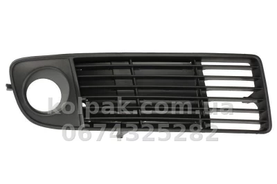 Права решітка бампера Audi A6 C5 2001-2005, закрита, AVTM, 4B0807682, 0014 988