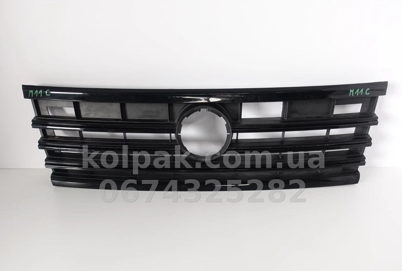 Решітка радіатора Volkswagen Touareg 2018-, R-Line, AVTM, 187458993 Решітка радіатора Volkswagen Touareg 2018-, R-Line, AVTM, 187458993 — фото 1