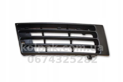 Права решітка бампера Audi A4 1999-2001, чорна, AVTM, 180018912