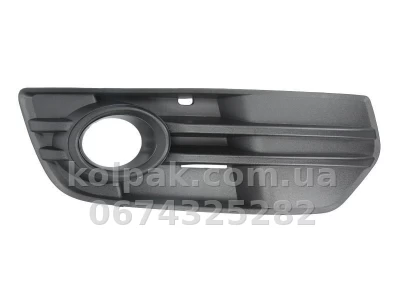 Права решітка бампера Audi Q5 2008-2012, з отвором для протитуманної фари, AVTM, 6502070035922P, 1212 912