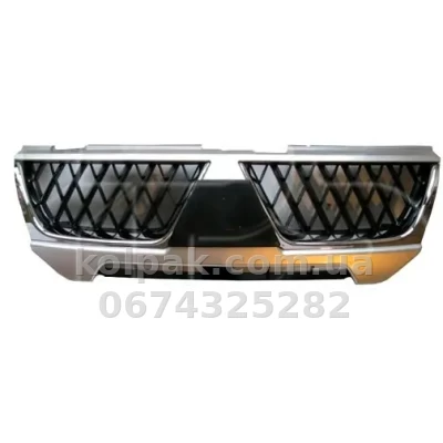 Решітка радіатора Mitsubishi Pajero Sport 2004-2008, хромована/чорна, AVTM, 183737995 Решітка радіатора Mitsubishi Pajero Sport 2004-2008, хромована/чорна, AVTM, 183737995
