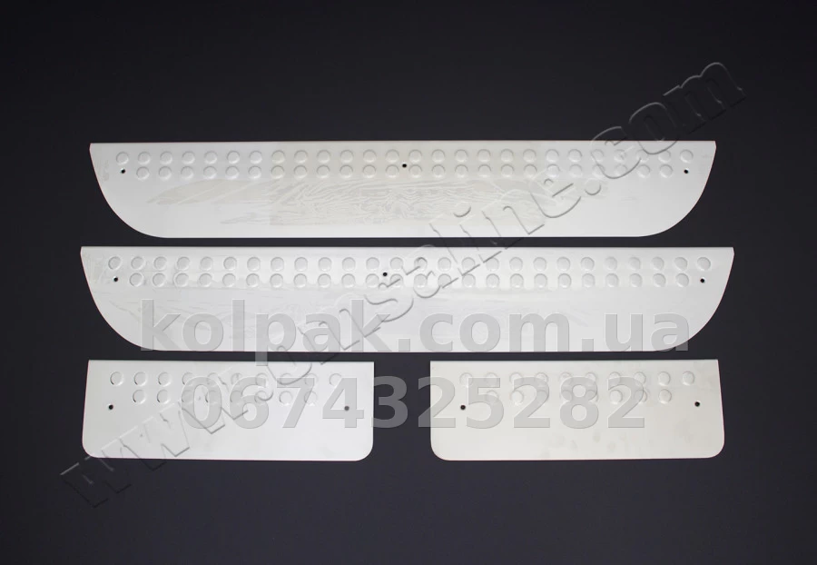 Chrome door sill trims (4 pcs) Hyundai H1 2008-, OmsaLine, 3221092 Chrome door sill trims (4 pcs) Hyundai H1 2008-, OmsaLine, 3221092 β photo 1