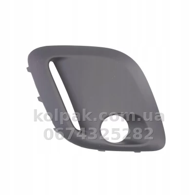 Права решітка бампера Citroen C1/Peugeot 107 2012-2014, з отвором для протитуманної фари, з отв. DRL, AVTM, 182045912