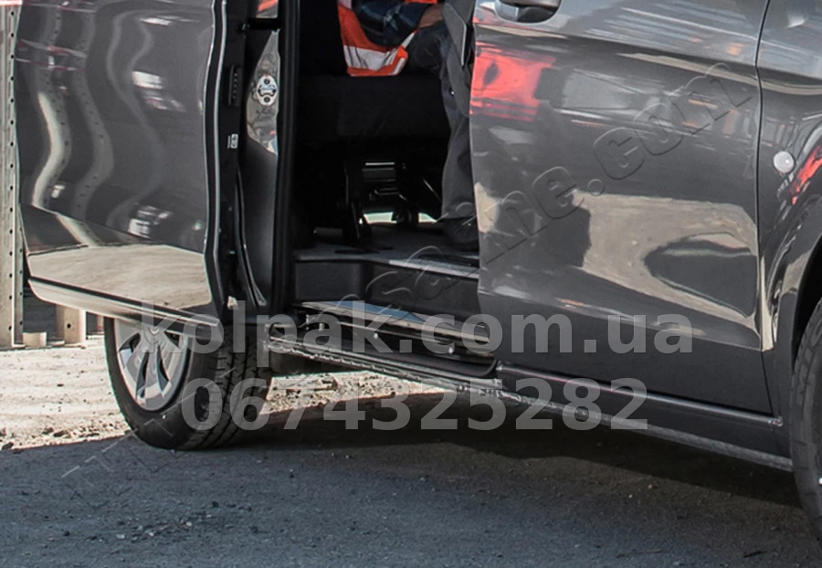Chrome inner door sill trims (3 pcs) Mercedes-Benz Vito W447 2014-, OmsaLine, 4733091 Chrome inner door sill trims (3 pcs) Mercedes-Benz Vito W447 2014-, OmsaLine, 4733091 β photo 1