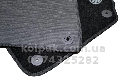 Ворсові килимки в салон Volkswagen Passat B5/B5+ 1996-2005, чорні, 5 шт., AVTM BLCCR1669 — фото 6