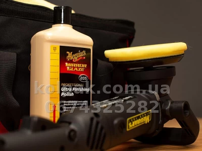 Ультрафінішна полірувальна паста Meguiars Ultra Finishing Polish 946 мл Meguiars M20532 Ультрафінішна полірувальна паста Meguiars Ultra Finishing Polish 946 мл Meguiars M20532 — фото 5