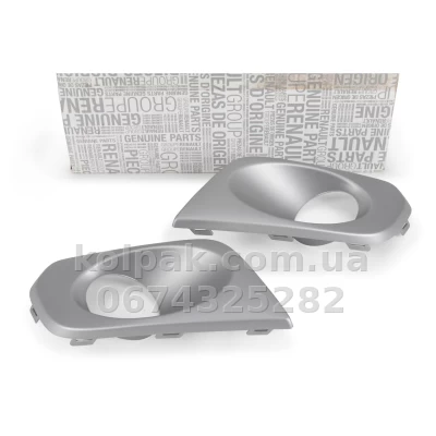 Original bumper grille Renault Logan 2013- with fog light opening, 2 pcs Renault 261528810R — photo 2