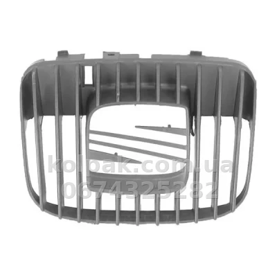 Решітка радіатора Seat Ibiza/Cordoba 2002-2009, чорна рамка, AVTM, 186202991