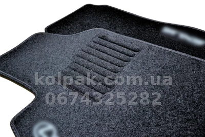 Ворсові килимки в салон Lexus LX470 1998-2007, чорні, 3 шт., AVTM BLCCR1297 Ворсові килимки в салон Lexus LX470 1998-2007, чорні, 3 шт., AVTM BLCCR1297 — фото 7