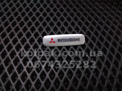 Шильдик (емблема) для килимків Mitsubishi, AVTM LGEV10269 — фото 4