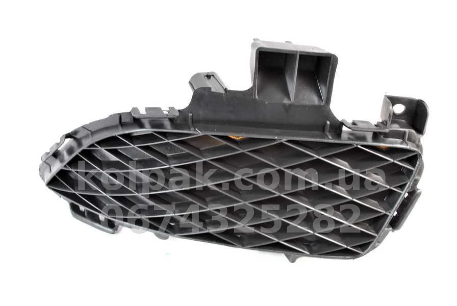 Ліва решітка бампера Mazda 3 BK SD 2004-2006, без отвору для протитуманної фари, AVTM, BN8V50C21, 3476 997 Ліва решітка бампера Mazda 3 BK SD 2004-2006, без отвору для протитуманної фари, AVTM, BN8V50C21, 3476 997 — фото 1