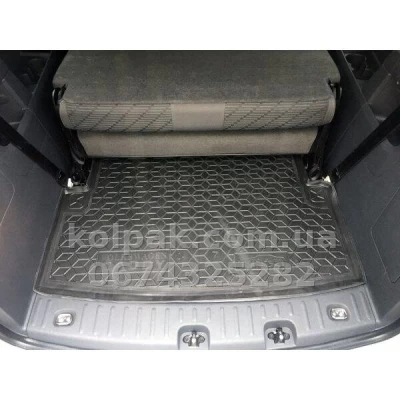 Boot mat for Volkswagen Caddy Maxi, 7 seats, 111764 Avto-Gumm — photo 2