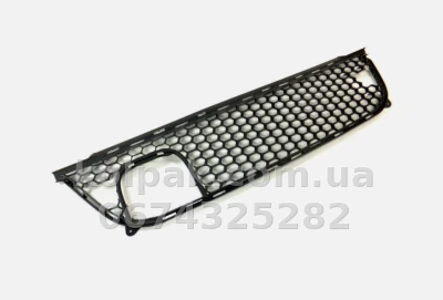 Решітка бампера Jeep Cherokee 2013-2018, TrailHowk, середня, AVTM, 68211030AB, 183805919 Решітка бампера Jeep Cherokee 2013-2018, TrailHowk, середня, AVTM, 68211030AB, 183805919
