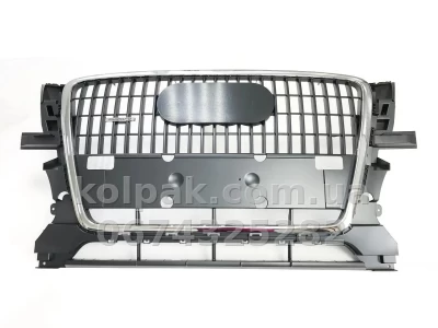 Решітка радіатора Audi Q5 2008-2012, хромована/сіра, з отвором для датчика паркування, AVTM, 530735702