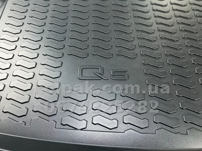 Oryginalna mata do bagażnika Audi Q5 2017-, Vag 80A061182 Oryginalna mata do bagażnika Audi Q5 2017-, Vag 80A061182 — zdjęcie 5