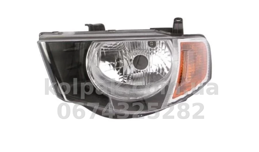 Передня ліва фара Mitsubishi L200 2005-2015, механічне регулювання, без ламп, жовтий покажчик повороту, подвійна кабіна (H4/P21W/W5W) Depo 2141180LLDE Передня ліва фара Mitsubishi L200 2005-2015, механічне регулювання, без ламп, жовтий покажчик повороту, подвійна кабіна (H4/P21W/W5W) Depo 2141180LLDE — фото 1