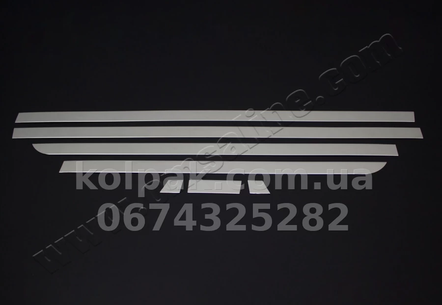 Chrome door moulding covers (7 pcs, stainless steel) Mercedes-Benz Vito W447 (2 side doors) 2014-, OmsaLine, 4733132 Chrome door moulding covers (7 pcs, stainless steel) Mercedes-Benz Vito W447 (2 side doors) 2014-, OmsaLine, 4733132 β photo 1
