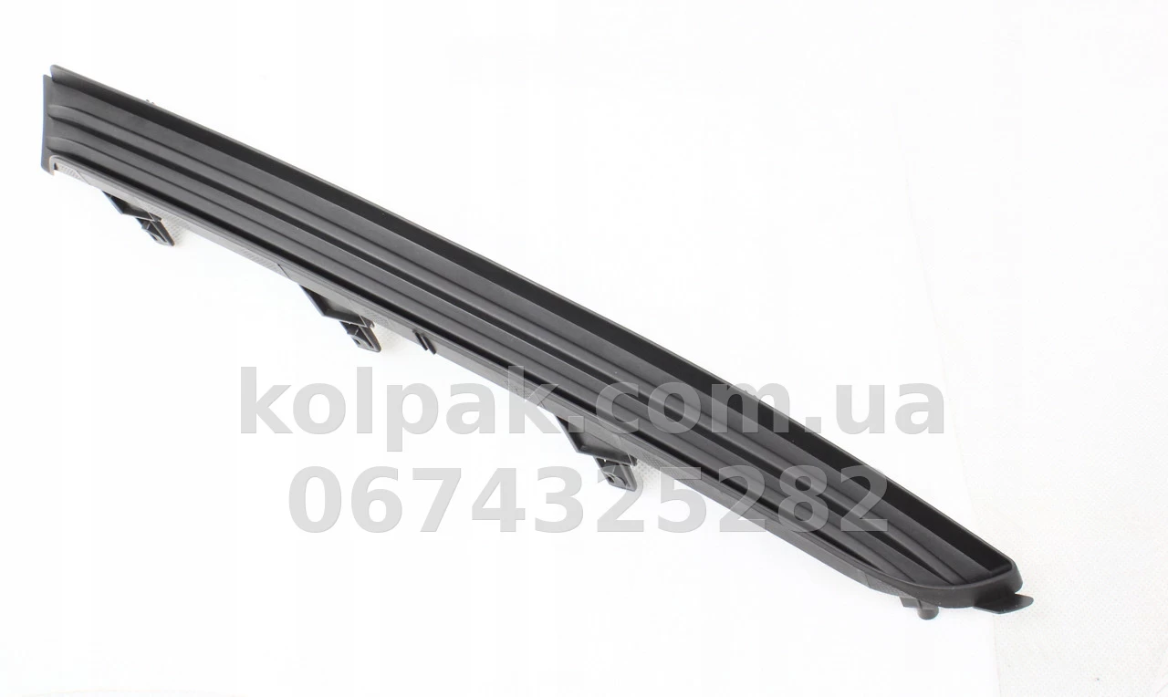 Original left bumper grille Mazda CX-5 2017-, without fog light opening, KB8B50C21C Original left bumper grille Mazda CX-5 2017-, without fog light opening, KB8B50C21C β photo 1