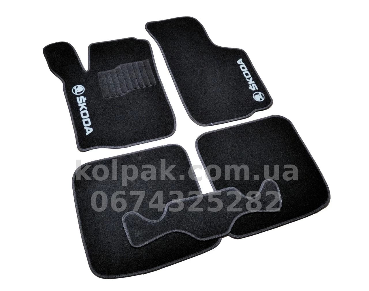 Carpet floor mats for Skoda Octavia Tour 1996-2010, black, 5 pcs, AVTM BLCCR1560 Carpet floor mats for Skoda Octavia Tour 1996-2010, black, 5 pcs, AVTM BLCCR1560 β photo 1
