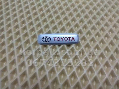 Шильдик (емблема) для килимків Toyota, AVTM LGEV10275 Шильдик (емблема) для килимків Toyota, AVTM LGEV10275 — фото 3
