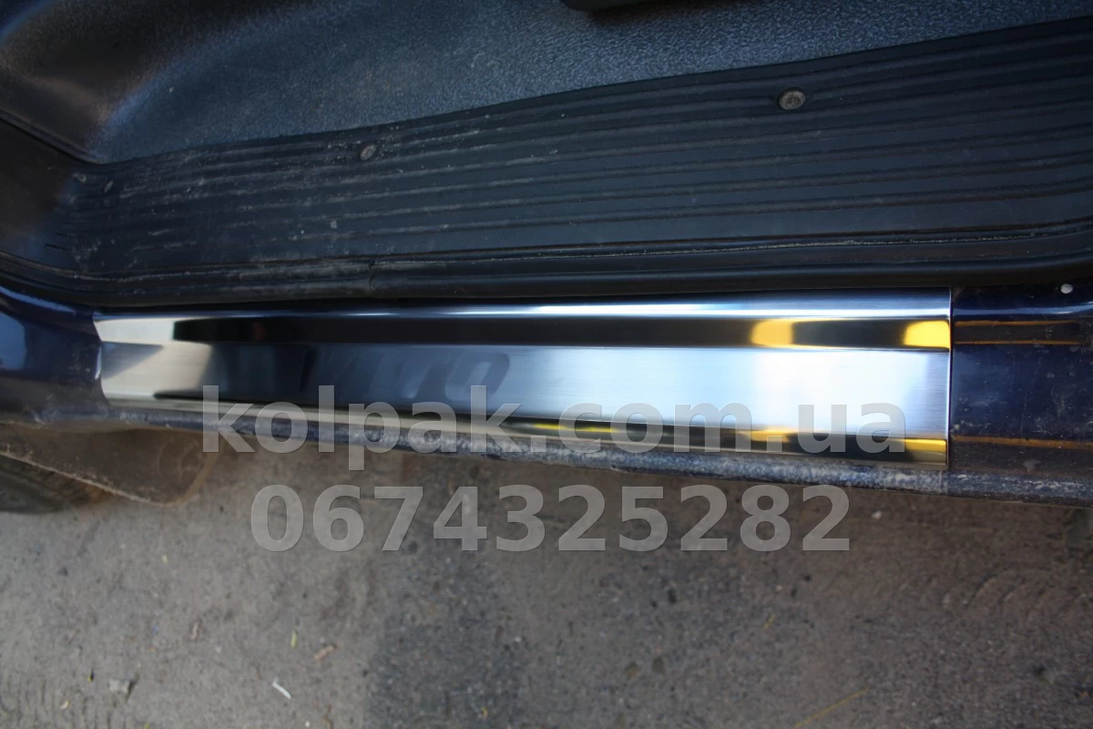 Chrome door sill trims (2 pcs) Mercedes-Benz Vito W638 1996-2003, Carmos, 6450105 Chrome door sill trims (2 pcs) Mercedes-Benz Vito W638 1996-2003, Carmos, 6450105 β photo 1