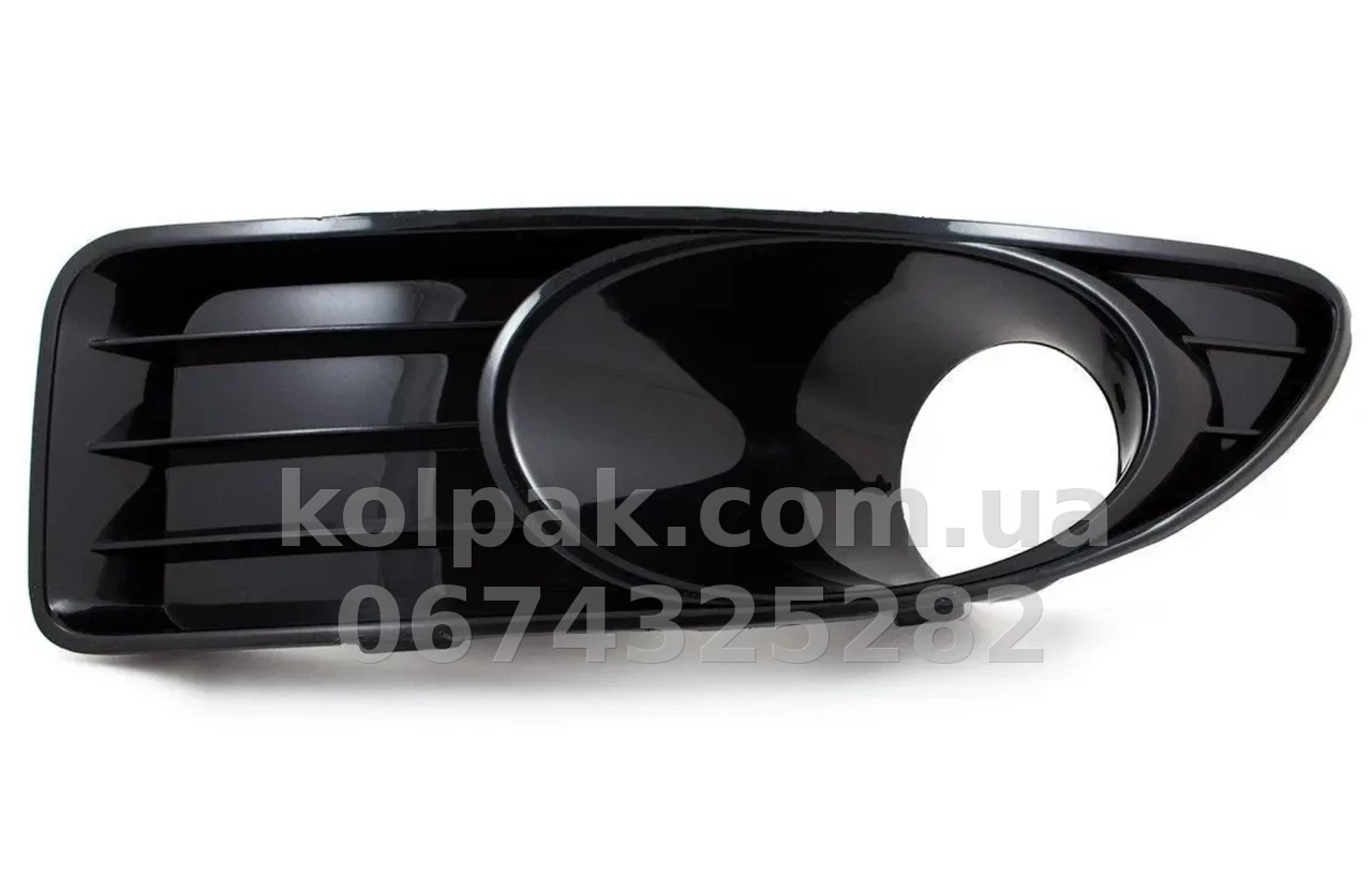Kratka zderzaka prawa Fiat Linea 2007-2013, z otworem na światło przeciwmgielne, czarna, AVTM, 182609928 Kratka zderzaka prawa Fiat Linea 2007-2013, z otworem na światło przeciwmgielne, czarna, AVTM, 182609928 — zdjęcie 1